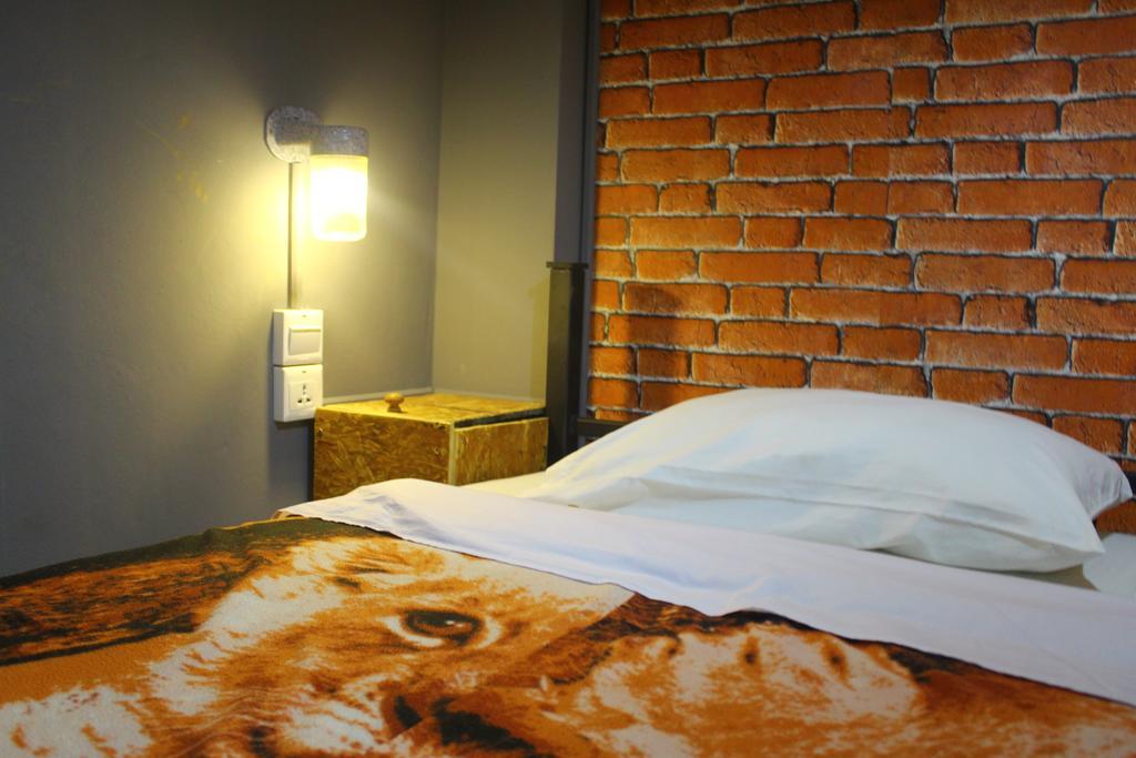 Hotel Baanlansa Bed&Bar à Chiang Mai Extérieur photo